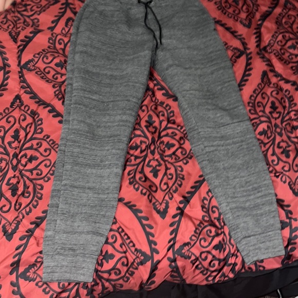Russell Athletic Other - MEN’S RUSSELL FUSION KNIT JOGGERS M(32-34)